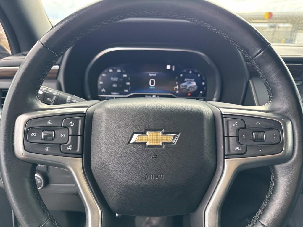 Certified 2023 Chevrolet Suburban Premier image 29