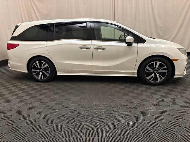 Used 2019 Honda Odyssey Elite image 4