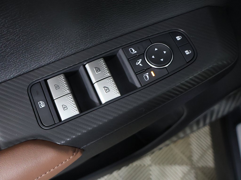 New 2025 Mitsubishi Outlander SEL image 44