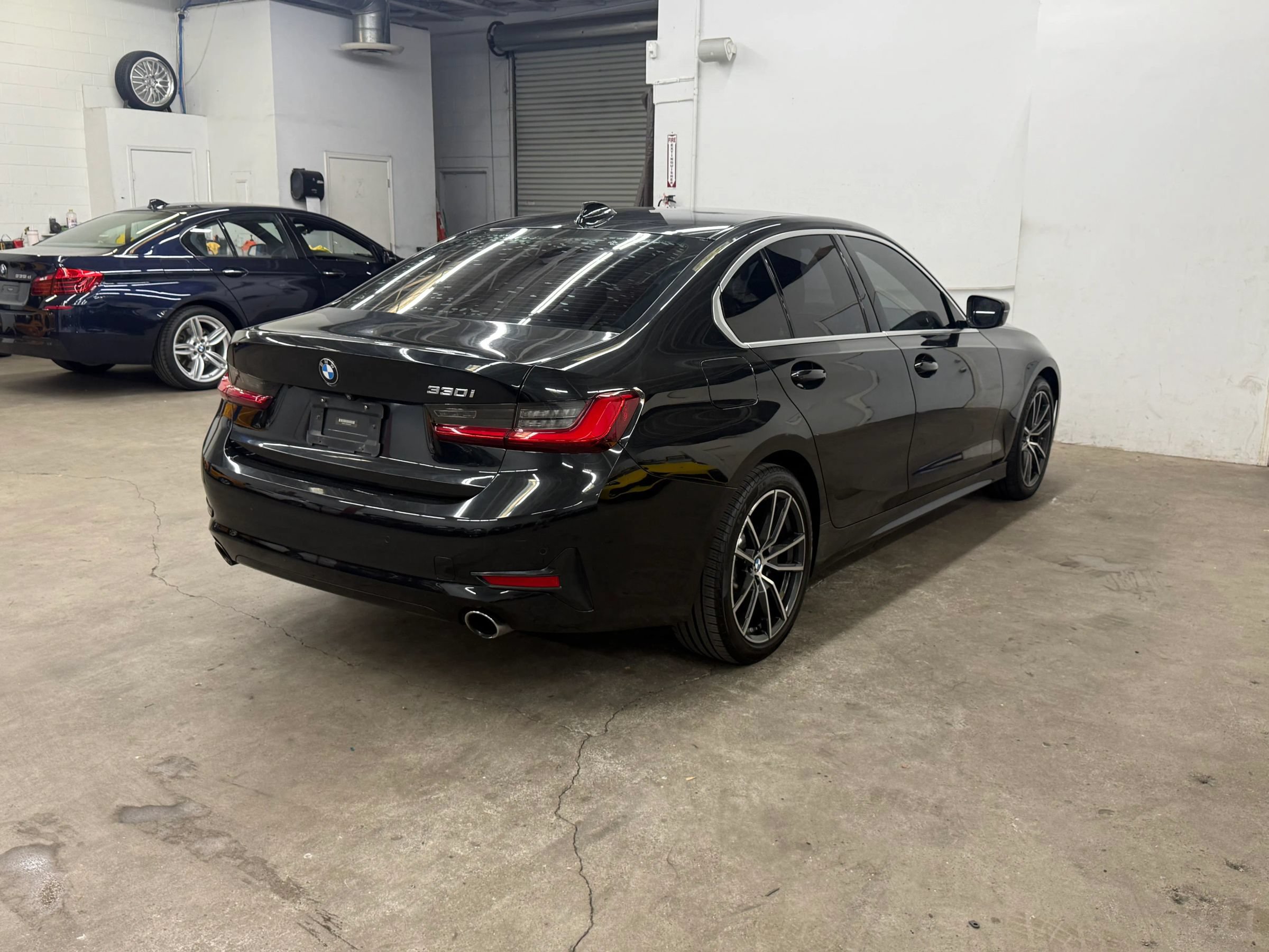 Used 2020 BMW 330i Sedan w/ Convenience Package RWD image 5