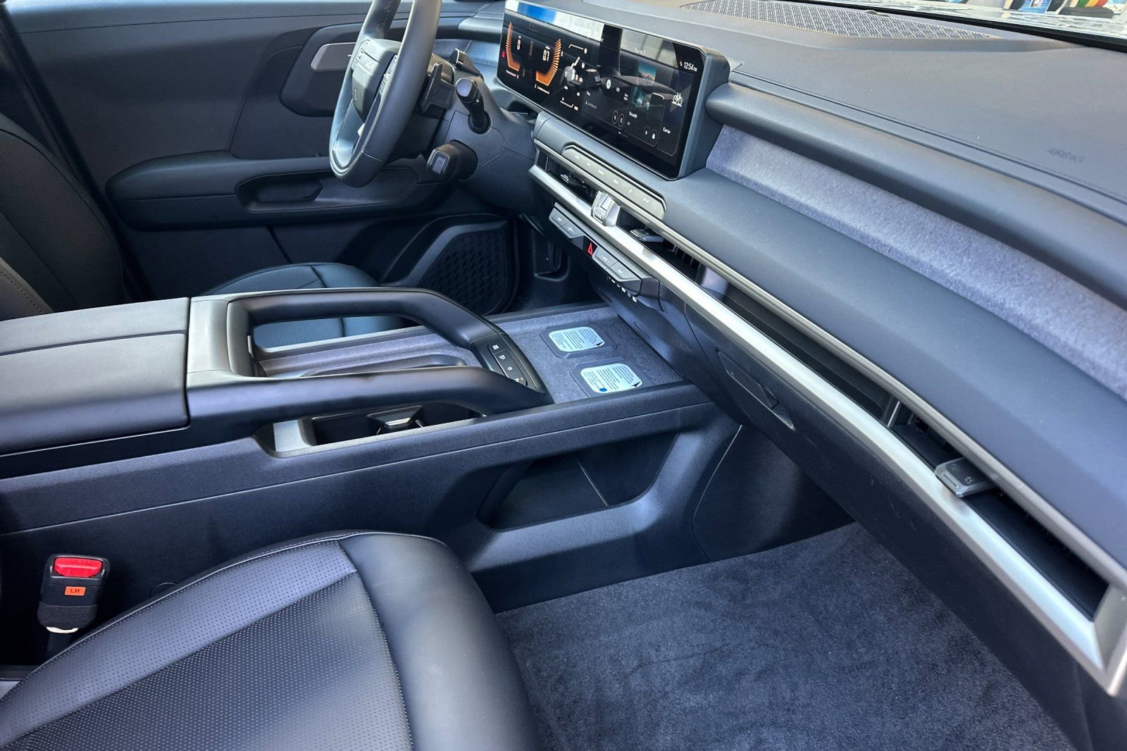 New 2027 Kia Telluride LX FWD image 16