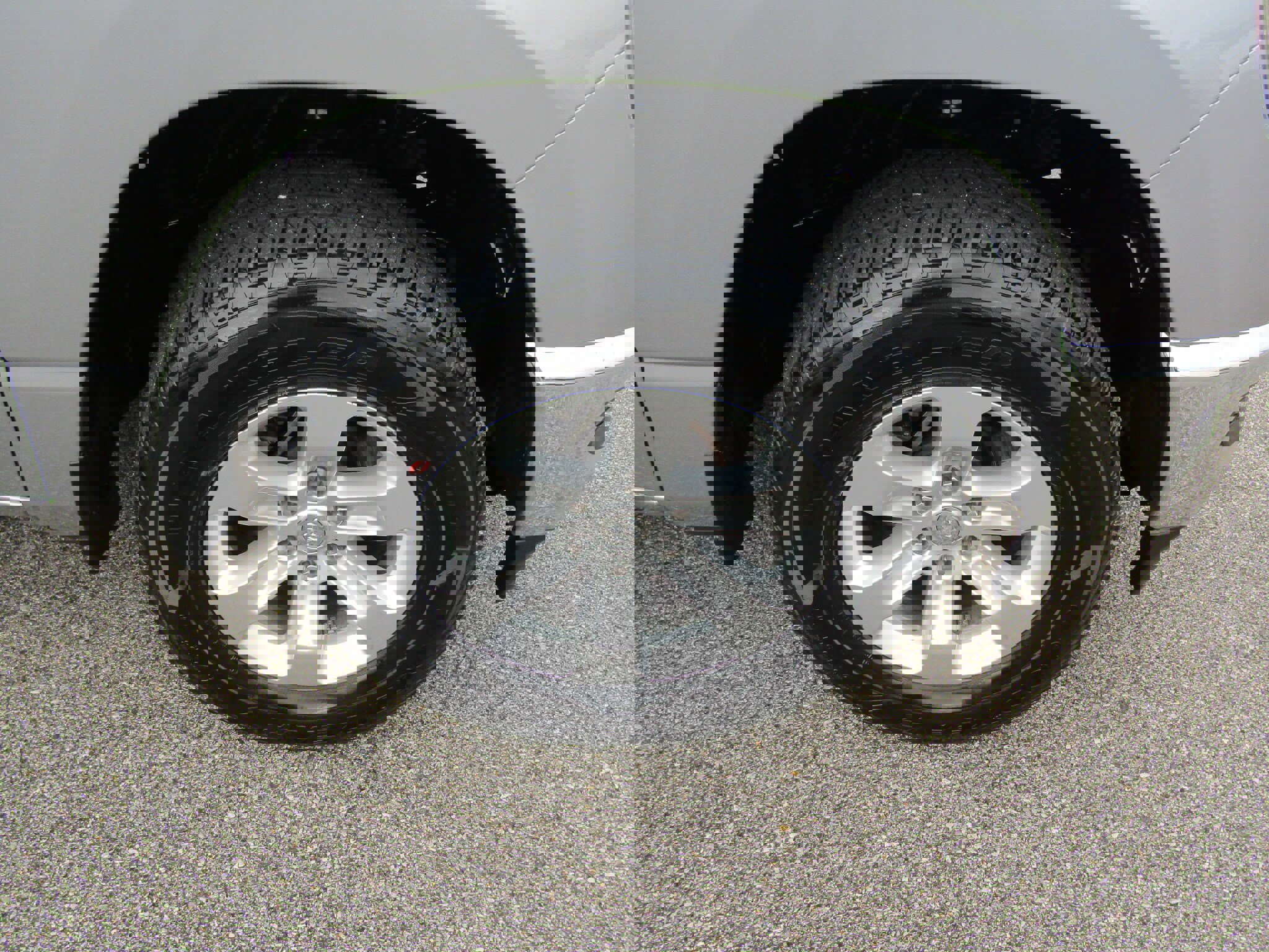 Used 2024 RAM 1500 Laramie image 13