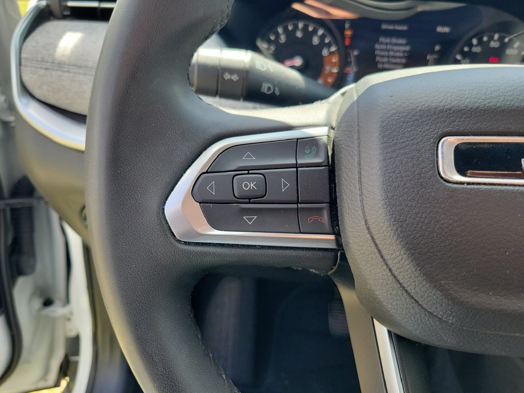 Used 2024 Jeep Compass Latitude AWD/4WD image 24