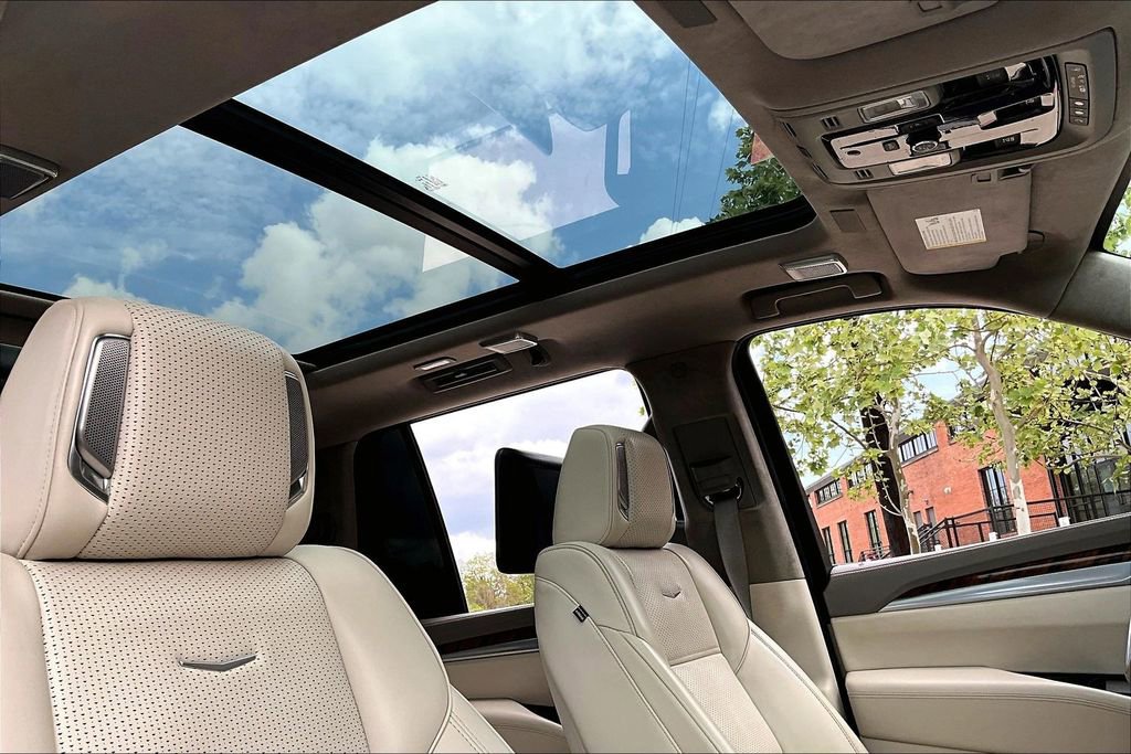 Used 2025 Cadillac Escalade Sport Platinum image 22