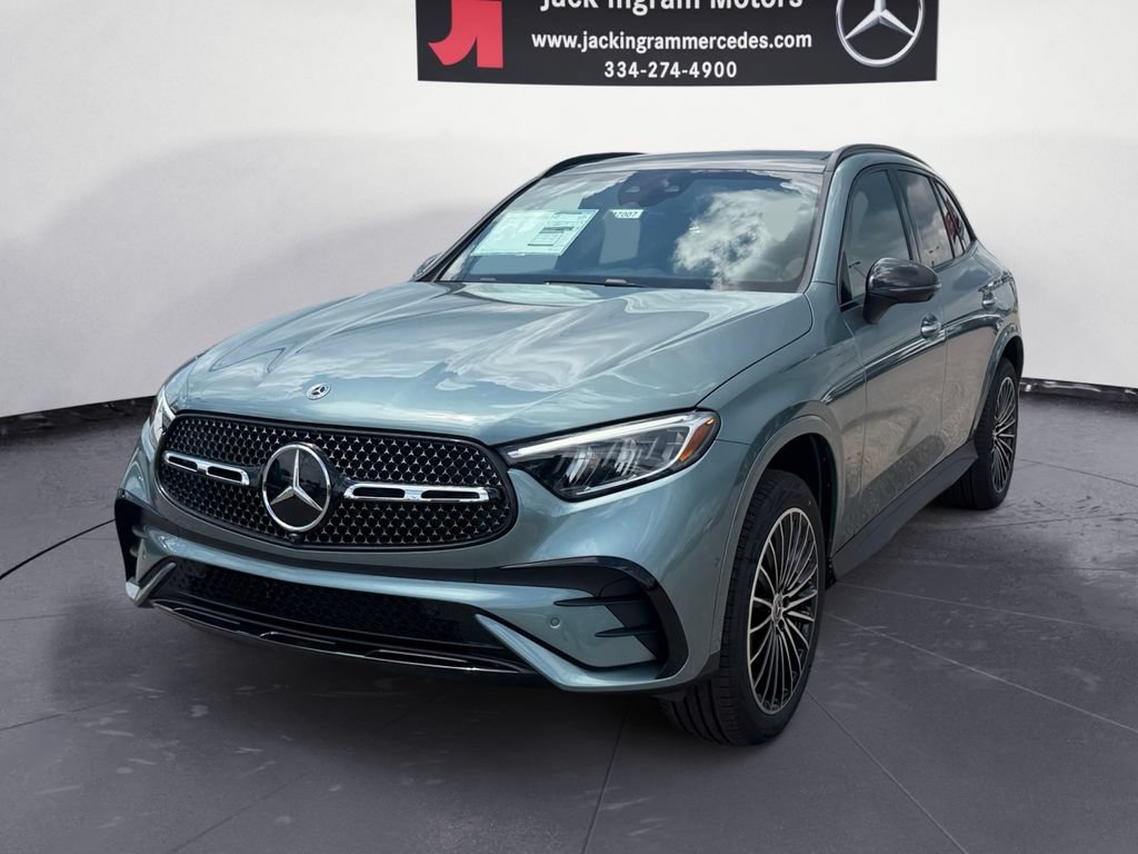 New 2026 Mercedes-Benz GLC 300