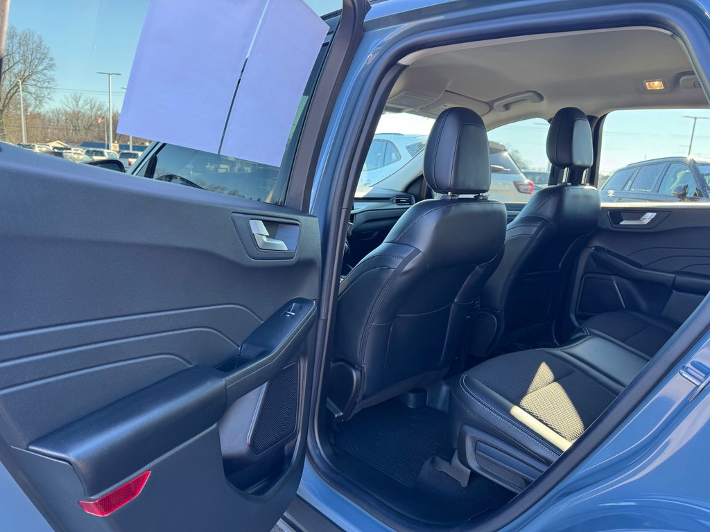 Used 2023 Ford Escape SE FWD image 20