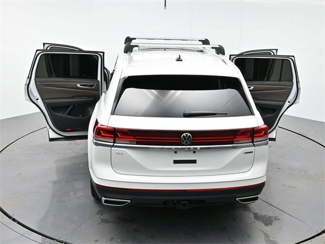 Used 2024 Volkswagen Atlas SEL image 45