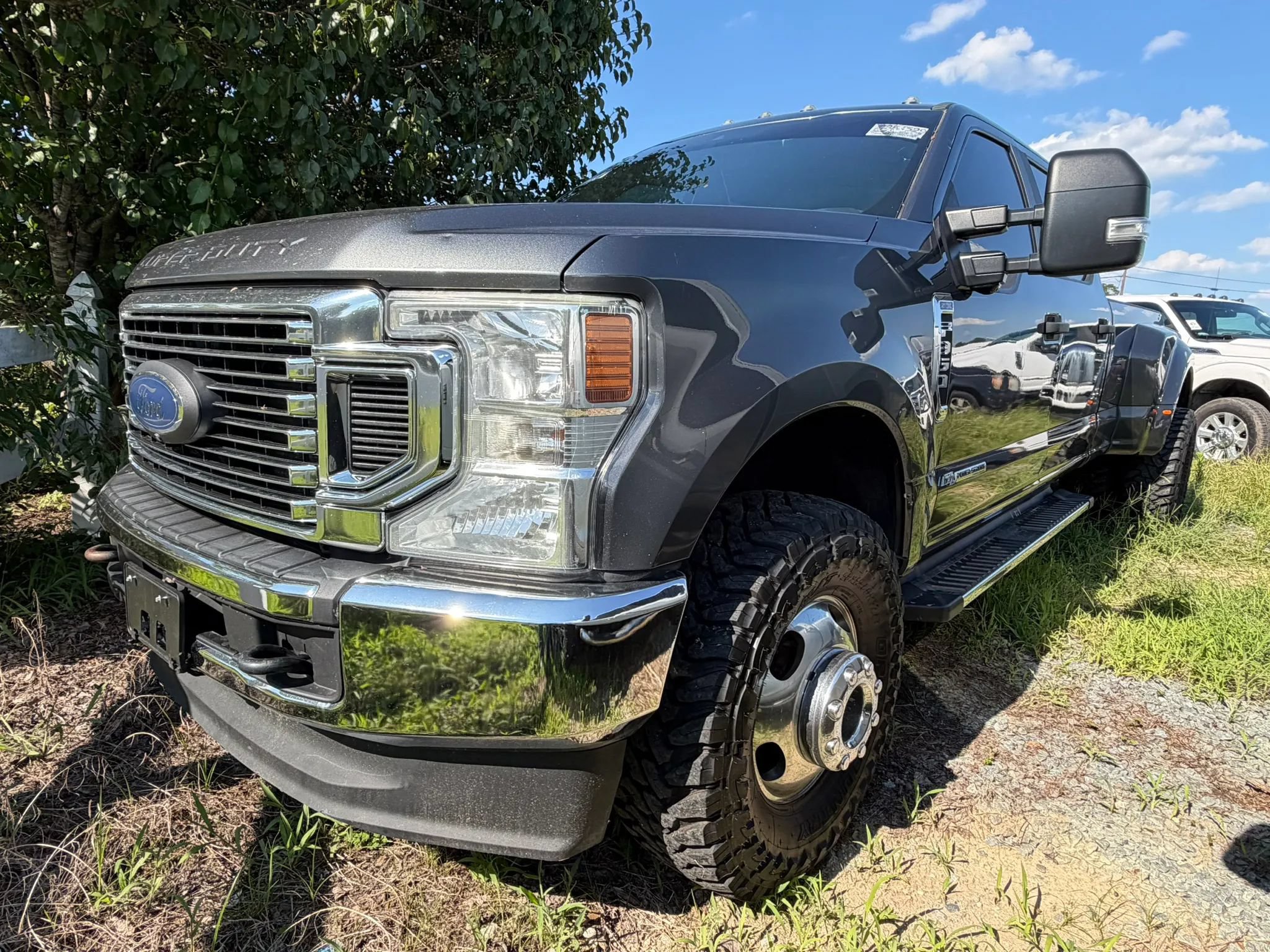 Used 2020 Ford F350 XL w/ STX Appearance Package AWD/4WD image 2
