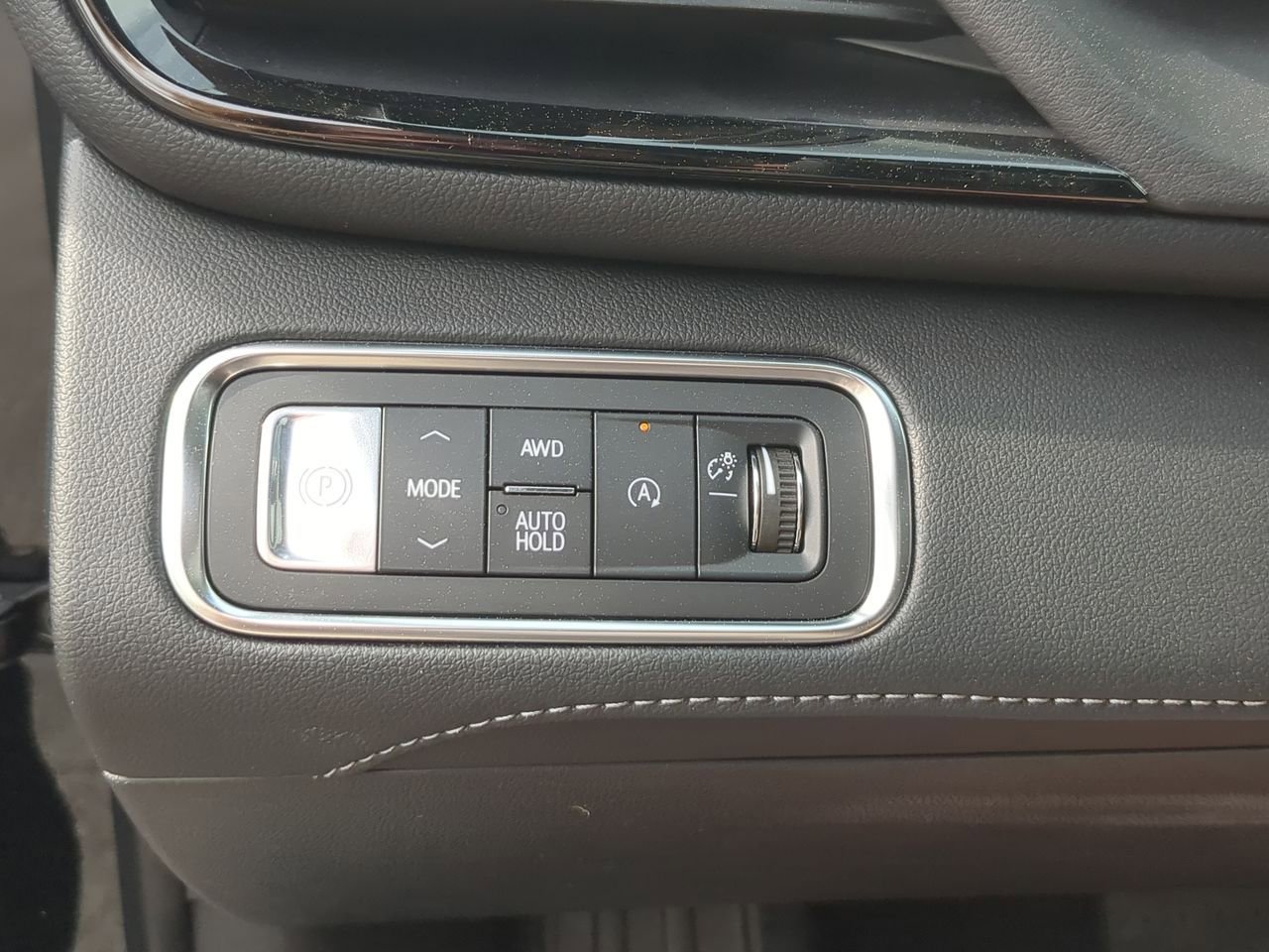 New 2026 Buick Enclave Avenir AWD/4WD image 17