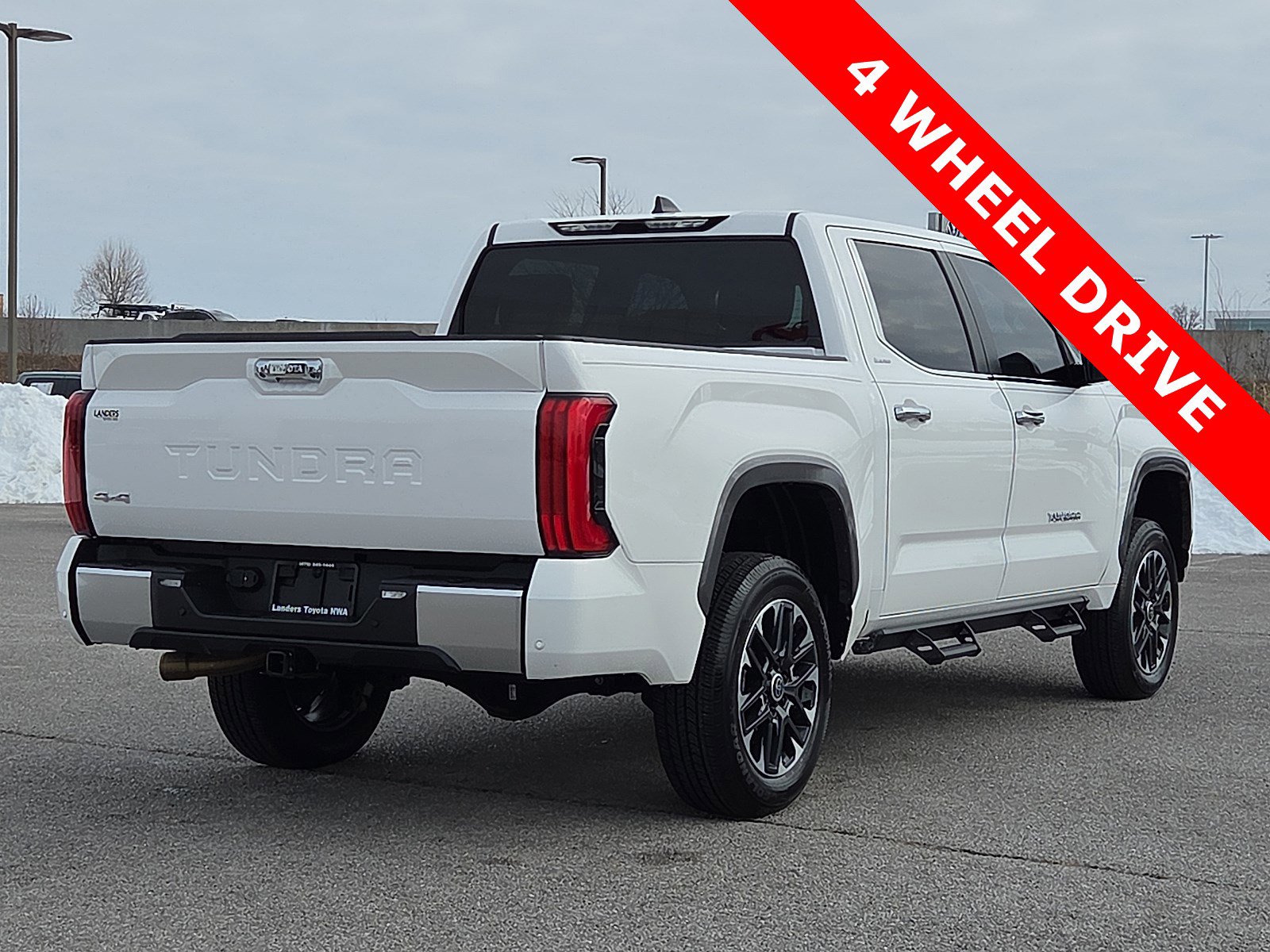 Used 2024 Toyota Tundra Limited w/ Power Package image 5