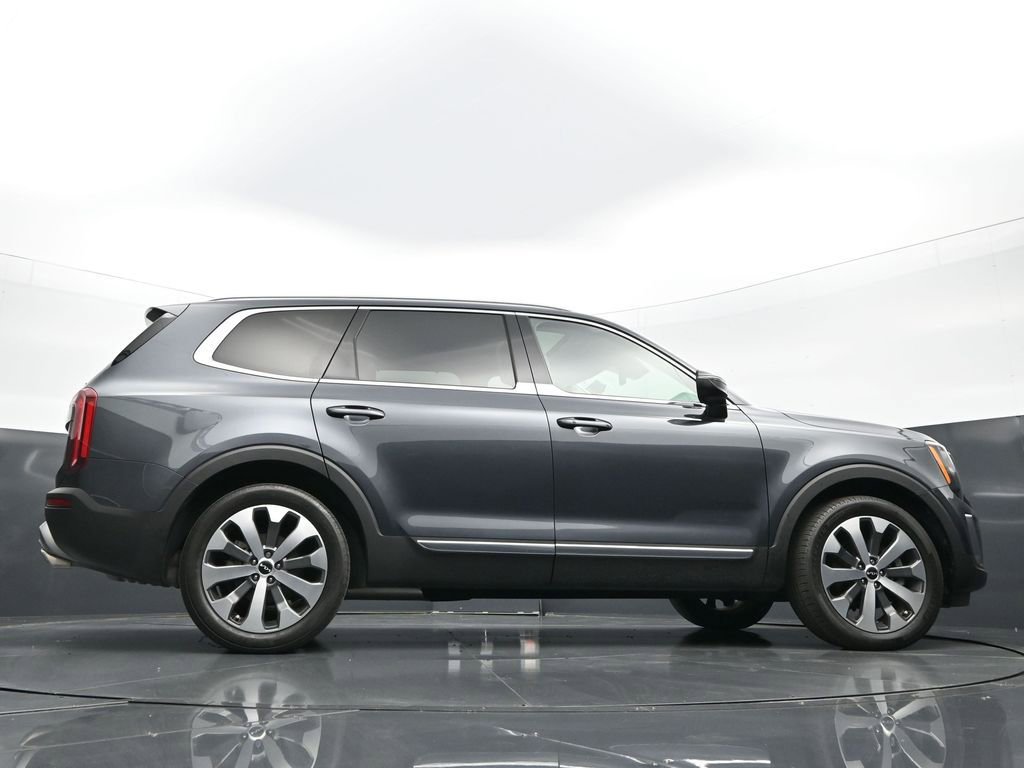 Used 2022 Kia Telluride EX w/ EX Premium Package AWD/4WD image 35