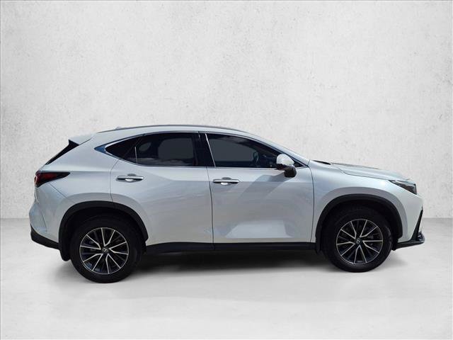 Used 2022 Lexus NX 350 AWD image 4