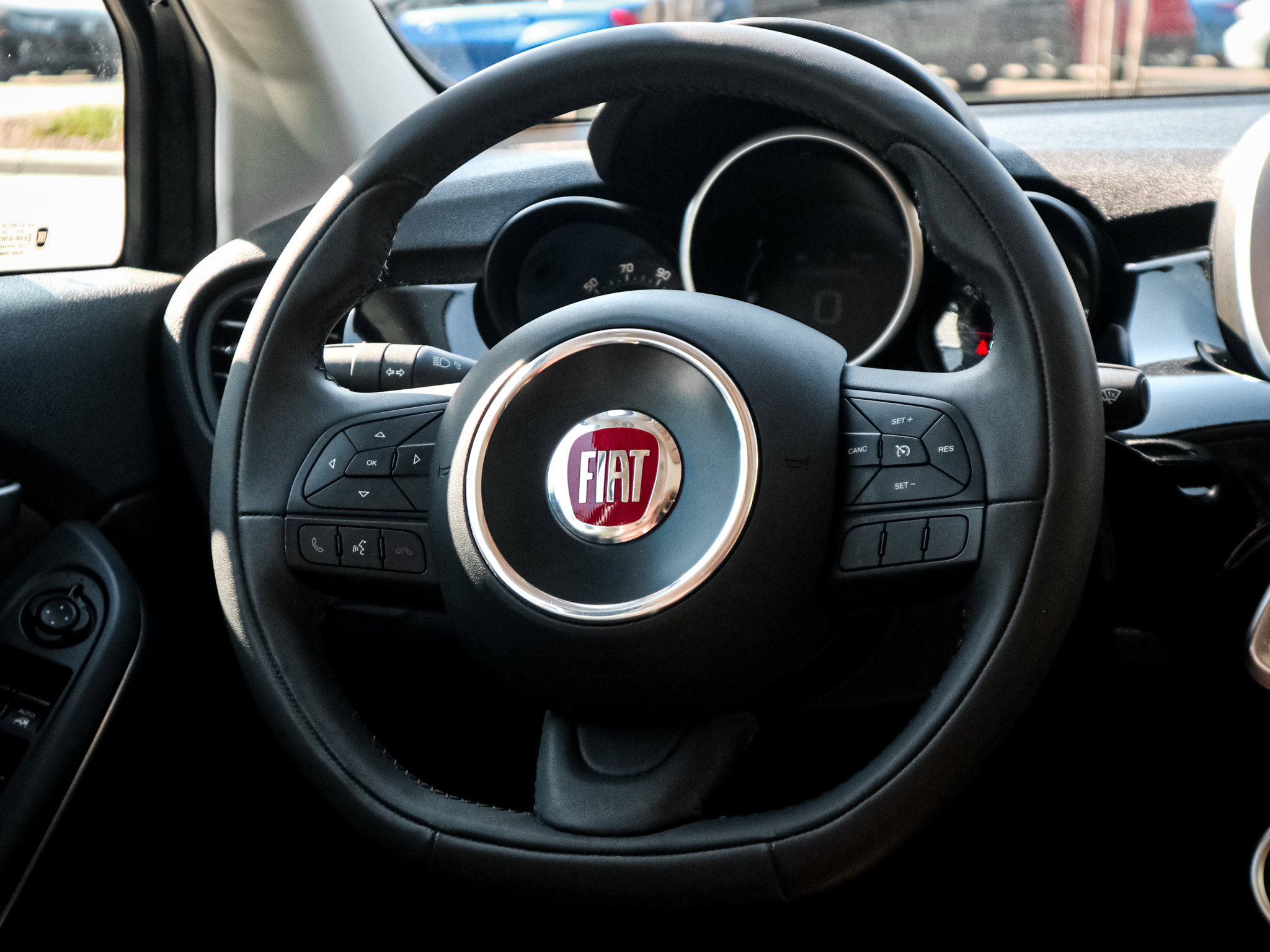 Used 2016 FIAT 500X Lounge image 18