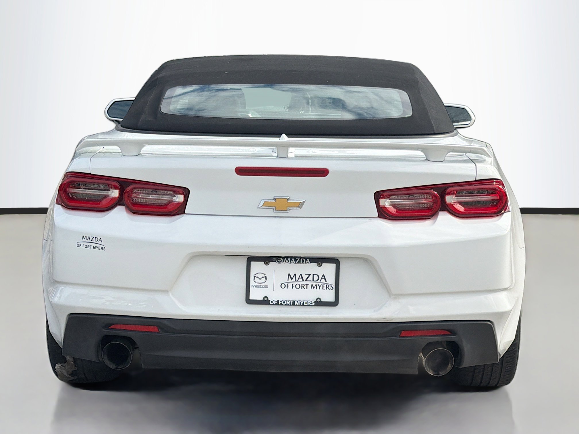 Used 2020 Chevrolet Camaro LT image 4