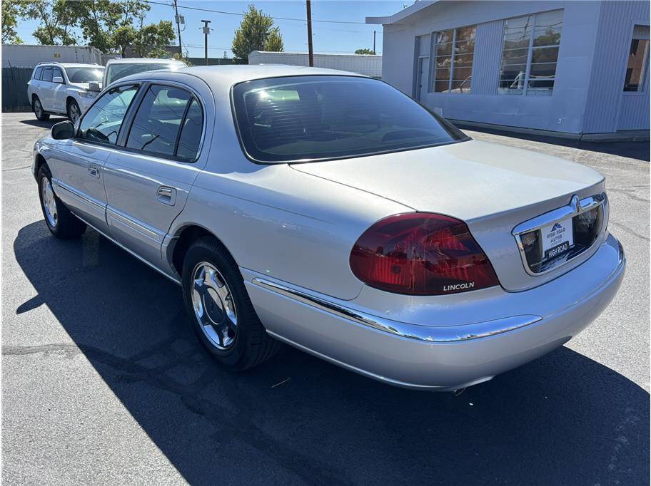 Used 2000 Lincoln Continental Base 4dr Sedan FWD image 3