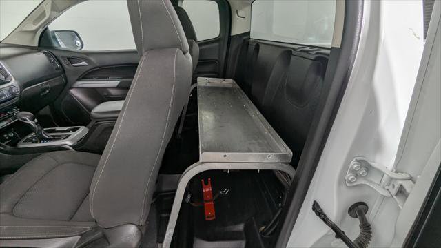 Used 2022 Chevrolet Colorado LT w/ Fleet Safety Package image 16