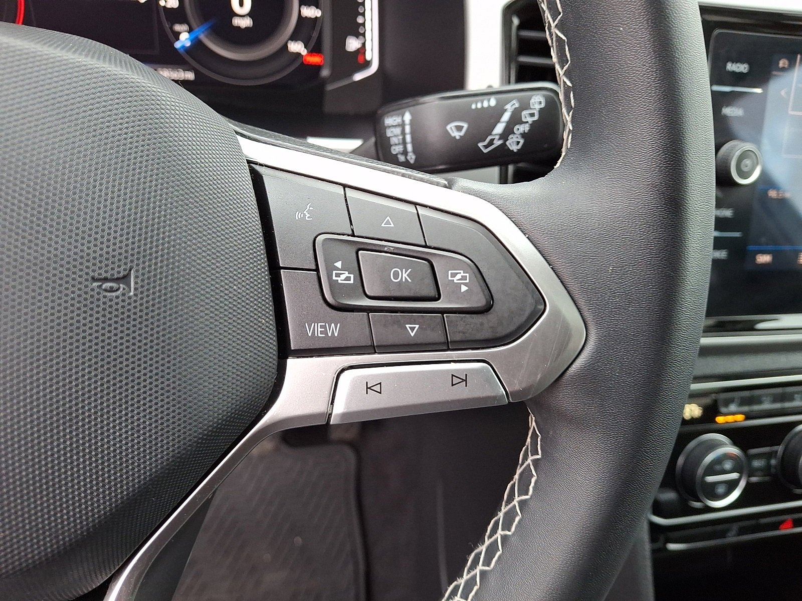 Used 2022 Volkswagen Atlas SE image 23