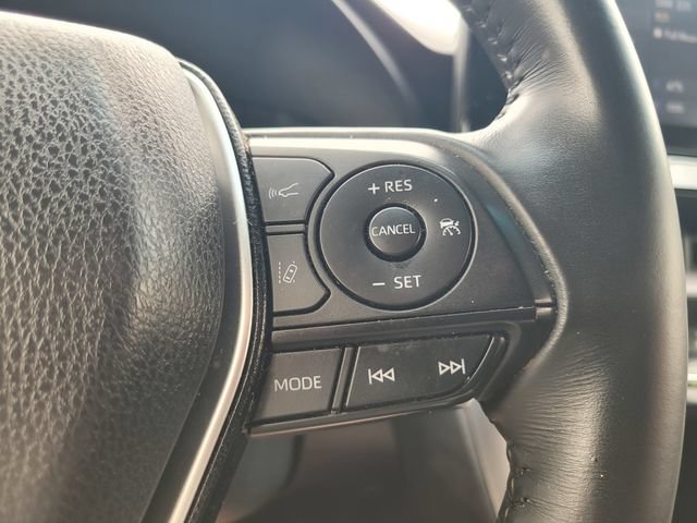 Used 2022 Toyota Venza LE AWD/4WD image 26