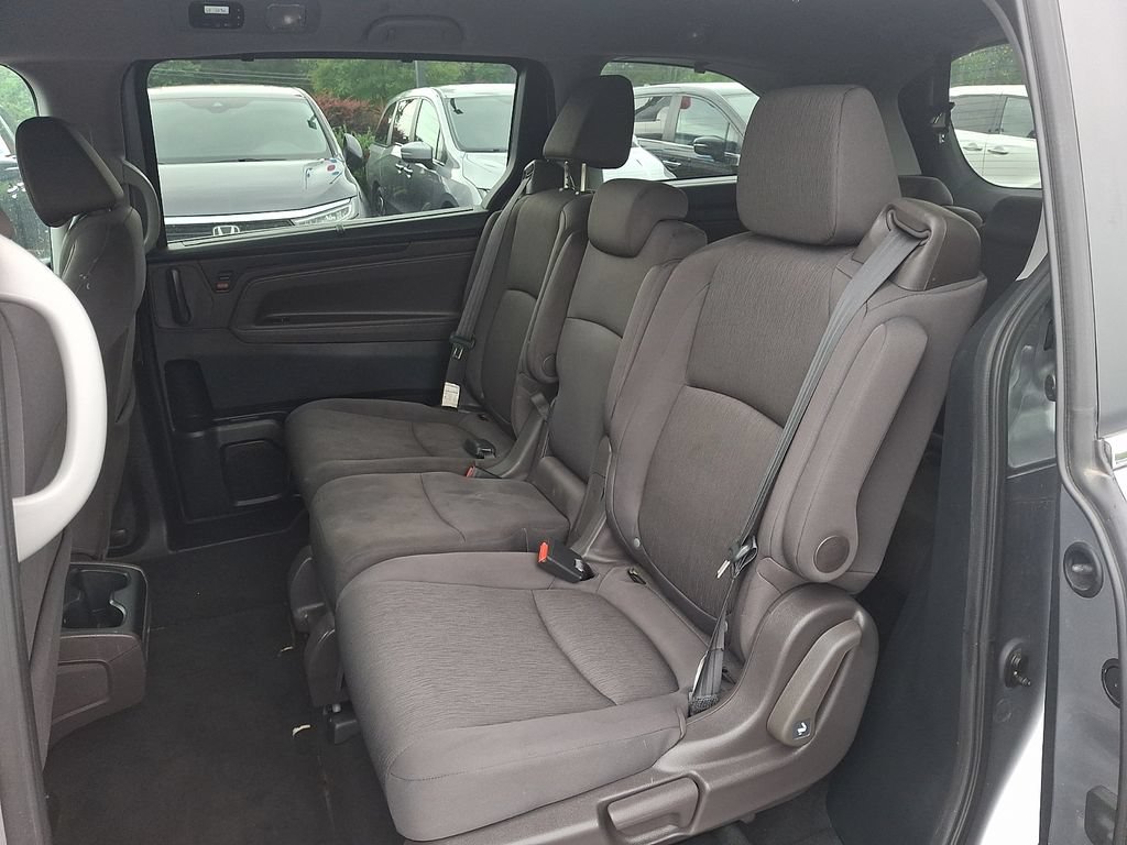 Used 2023 Honda Odyssey EX image 10