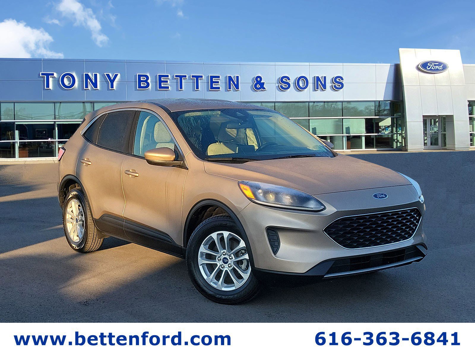 Certified 2020 Ford Escape SE