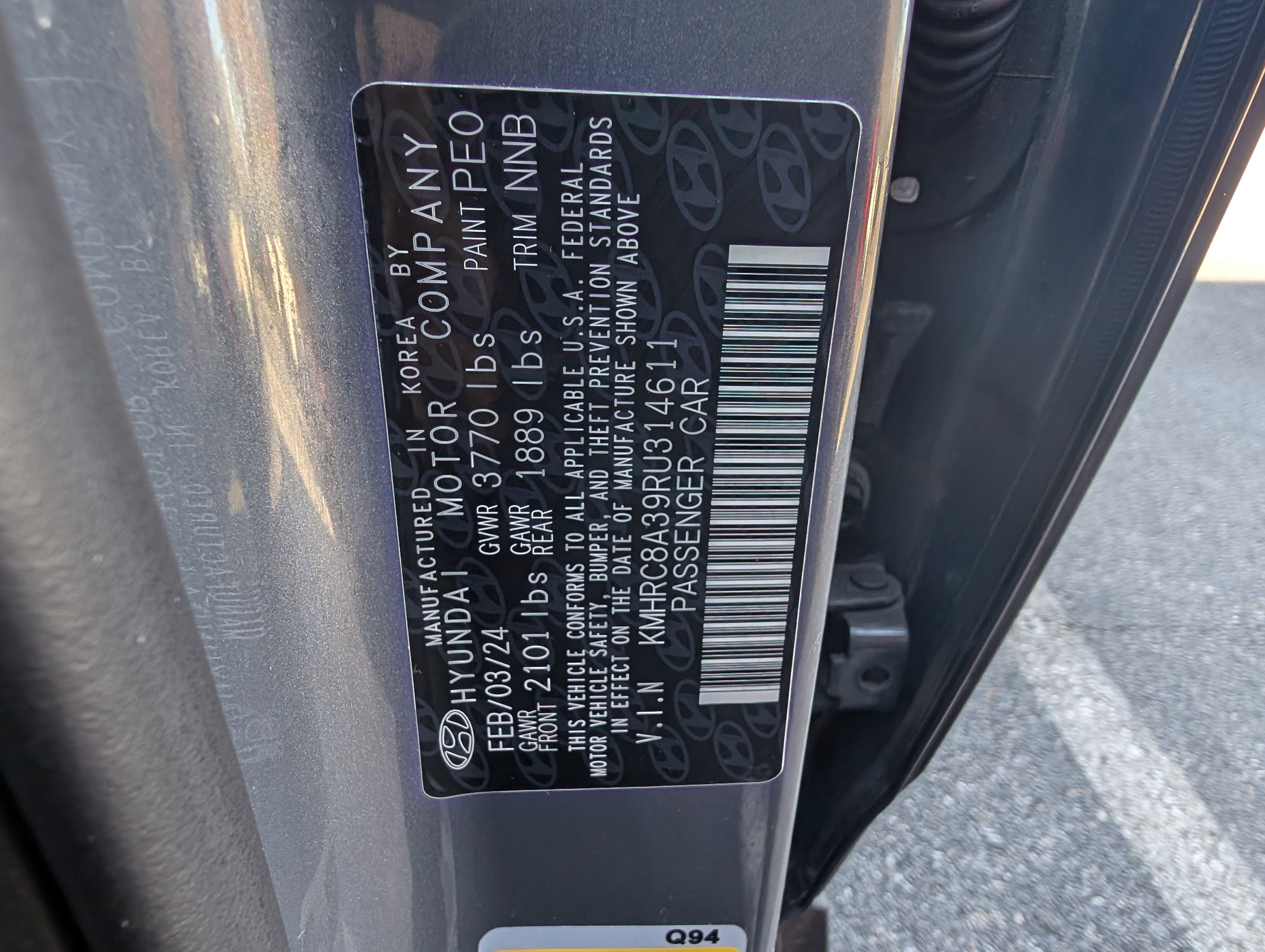 Used 2024 Hyundai Venue Limited image 35