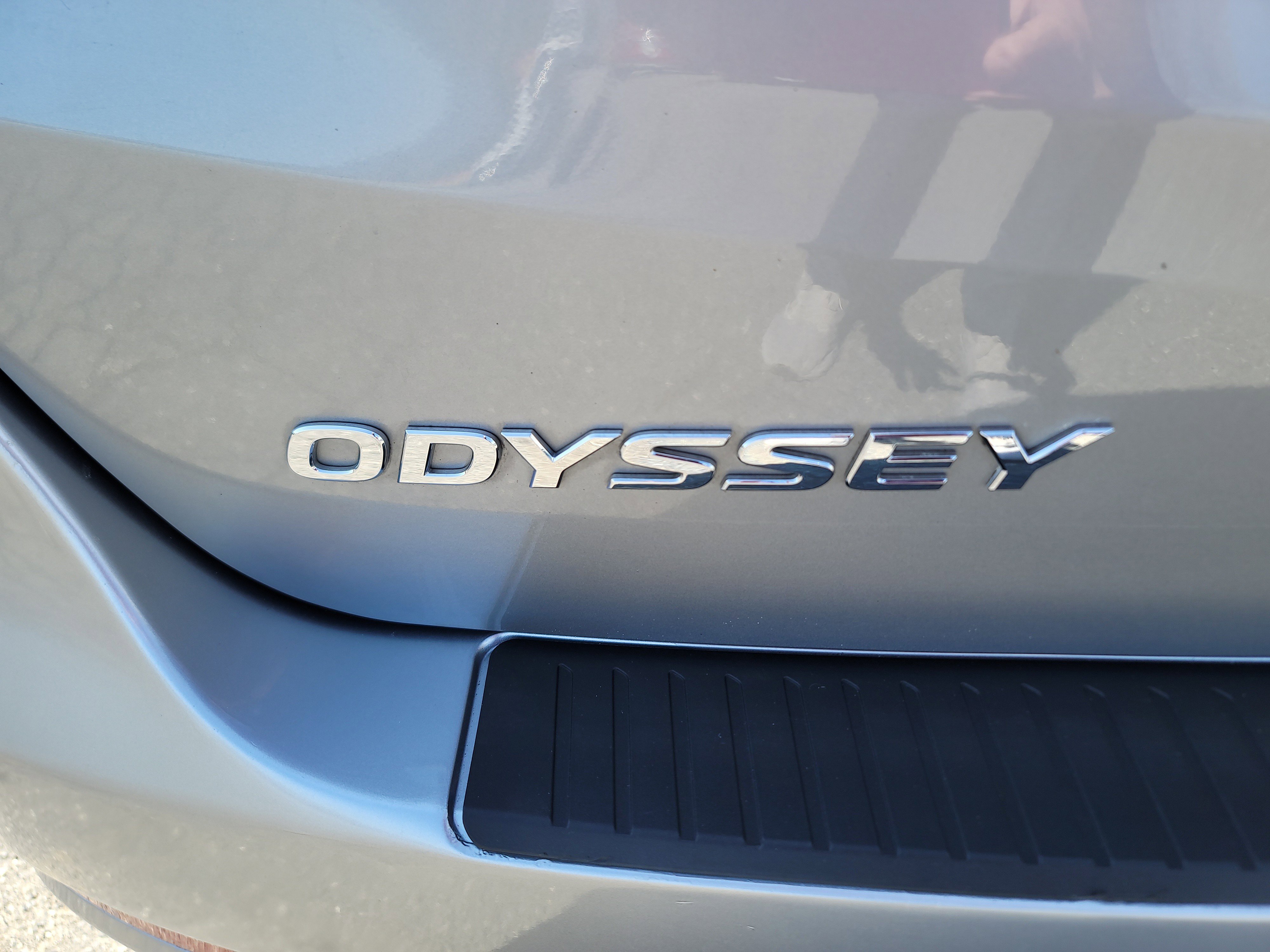 Used 2023 Honda Odyssey EX-L image 8