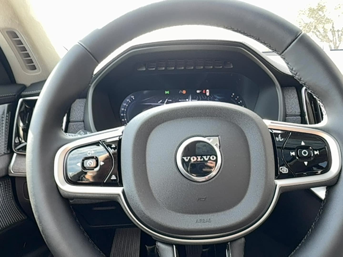 New 2026 Volvo XC90 B6 Ultra w/ Lounge Package AWD/4WD image 20