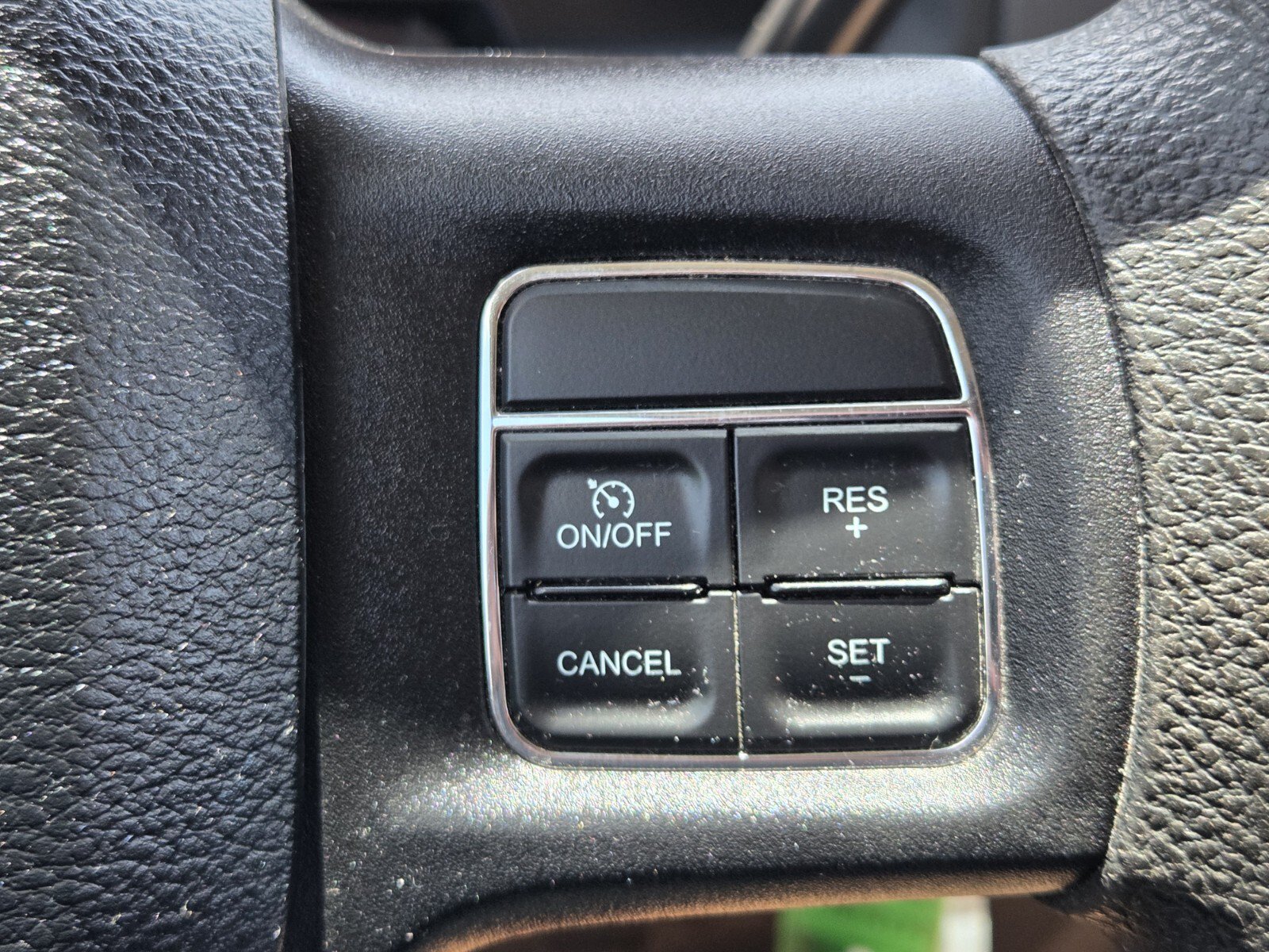Used 2014 RAM 2500 Tradesman w/ Chrome Appearance Group RWD image 21