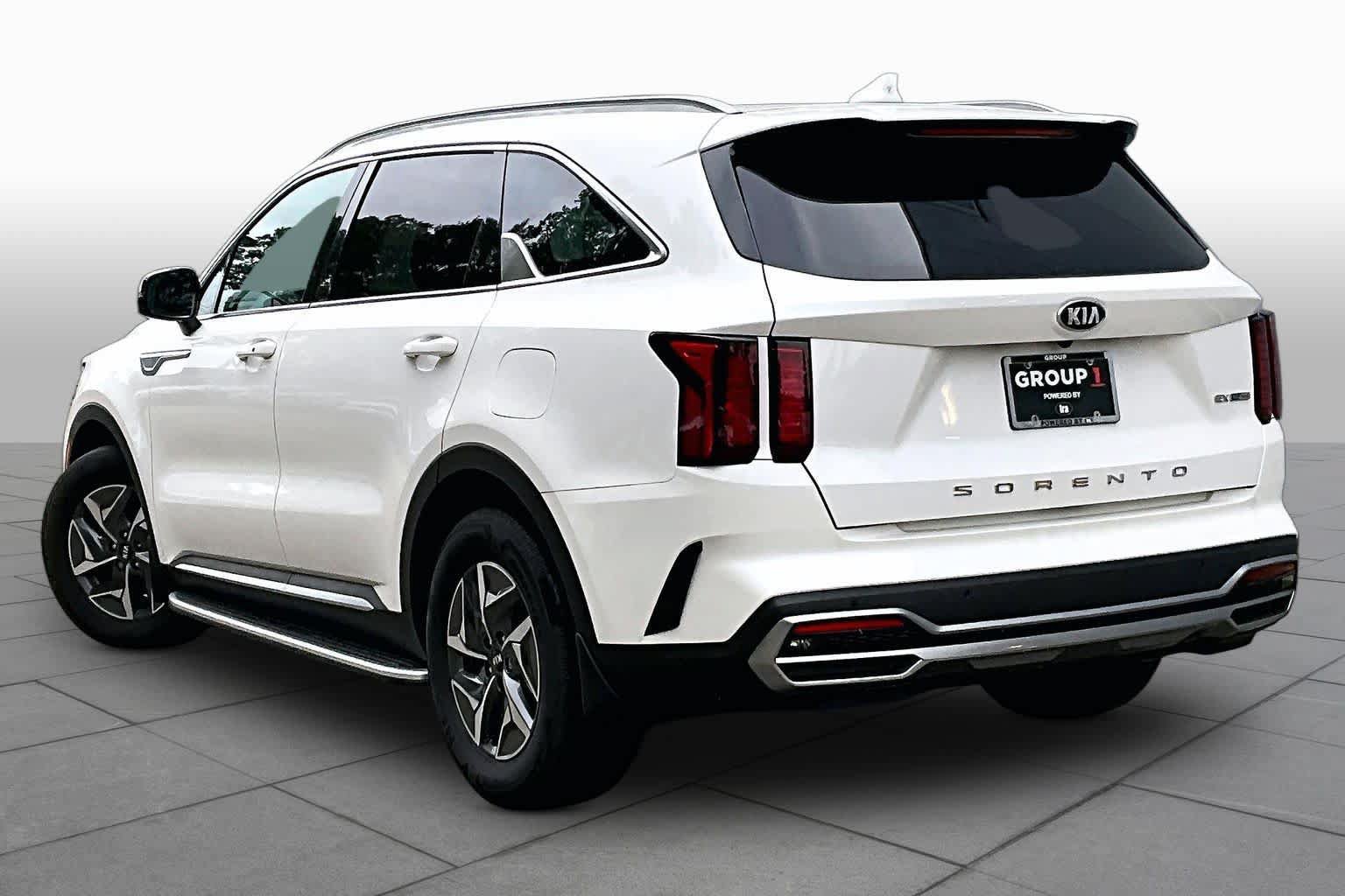 Used 2021 Kia Sorento EX FWD image 12