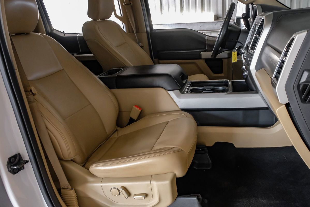 Used 2019 Ford F250 Lariat w/ Lariat Value Package image 31