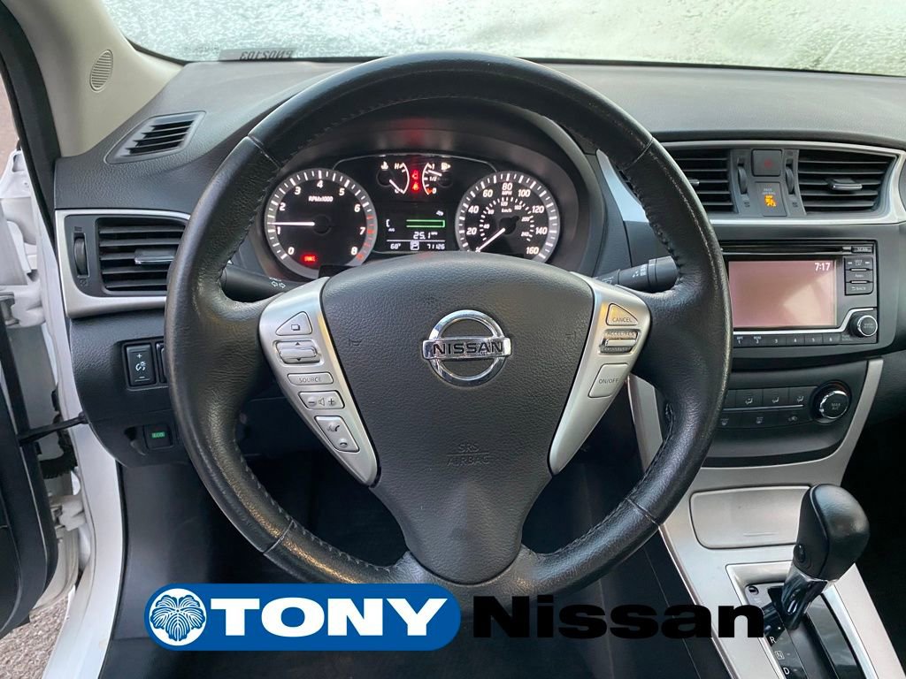 Used 2015 Nissan Sentra SV image 13