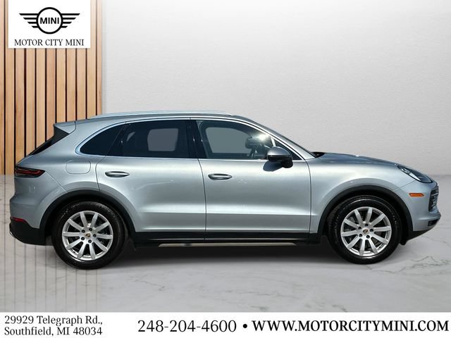 Used 2021 Porsche Cayenne S AWD/4WD image 2