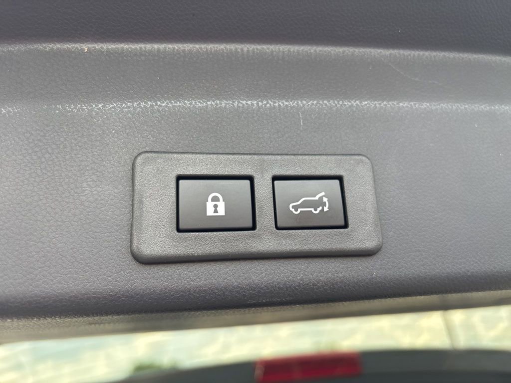 Certified 2024 Subaru Ascent Onyx Edition w/ Popular Package Onyx AWD/4WD image 27