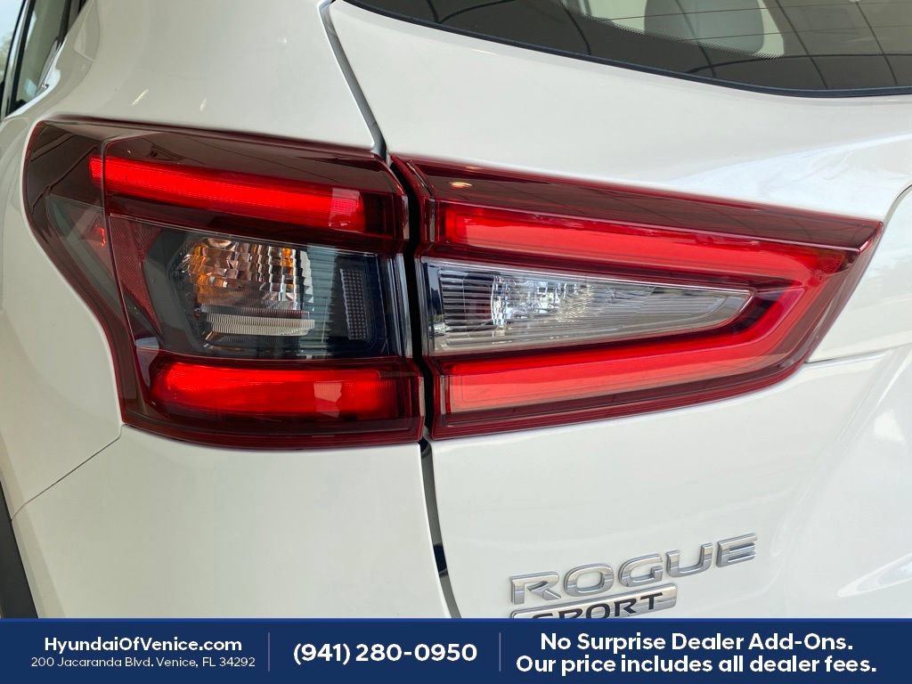 Used 2021 Nissan Rogue Sport SL FWD image 28