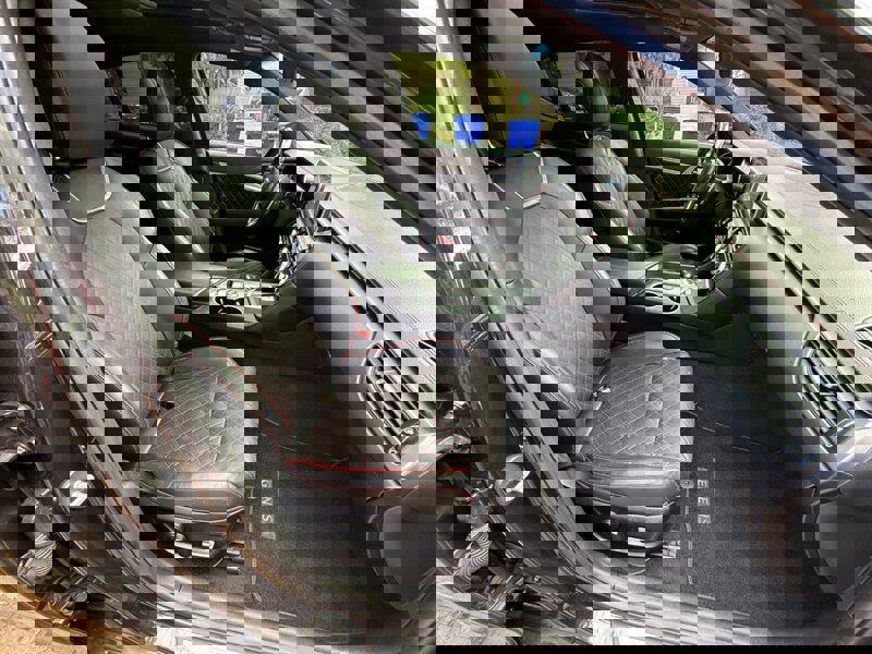 Used 2019 Genesis G70 2.0T Advanced w/ Sport Package image 10