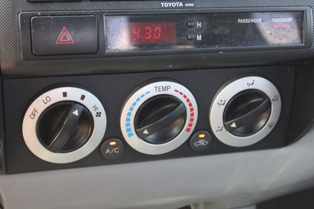 Used 2006 Toyota Tacoma 2WD Access Cab image 28