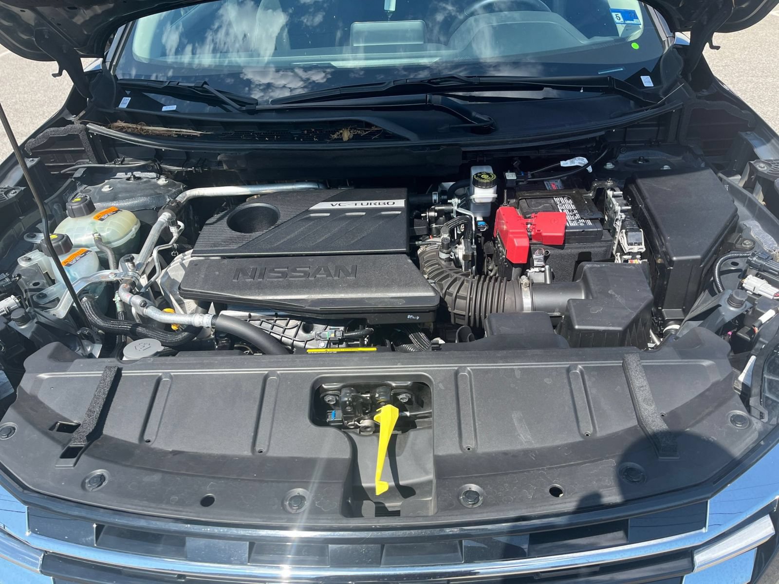 Used 2025 Nissan Rogue SV FWD image 34