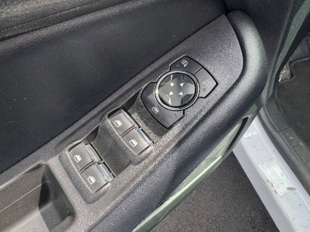 Used 2022 Ford Edge SEL AWD/4WD image 37