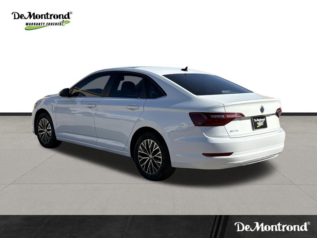 Used 2021 Volkswagen Jetta SE w/ SE Cold Weather Package image 7