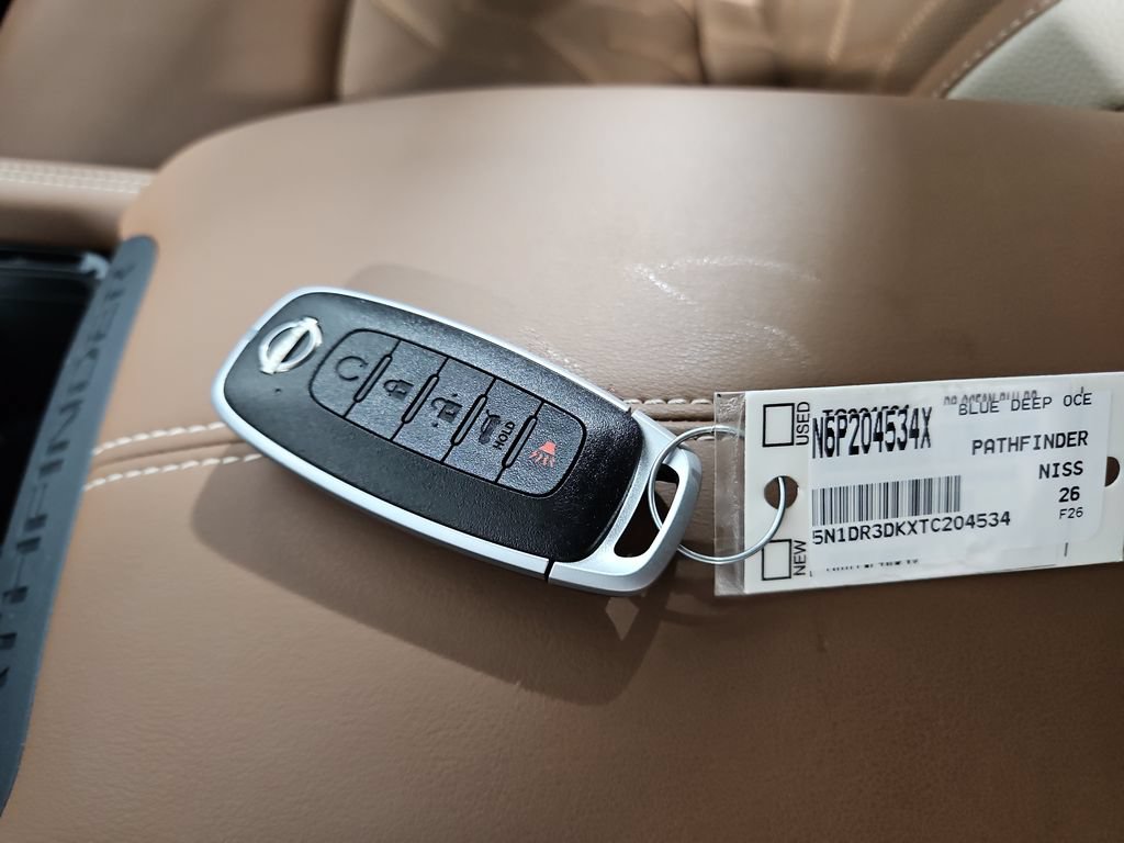 New 2026 Nissan Pathfinder Platinum AWD/4WD image 28