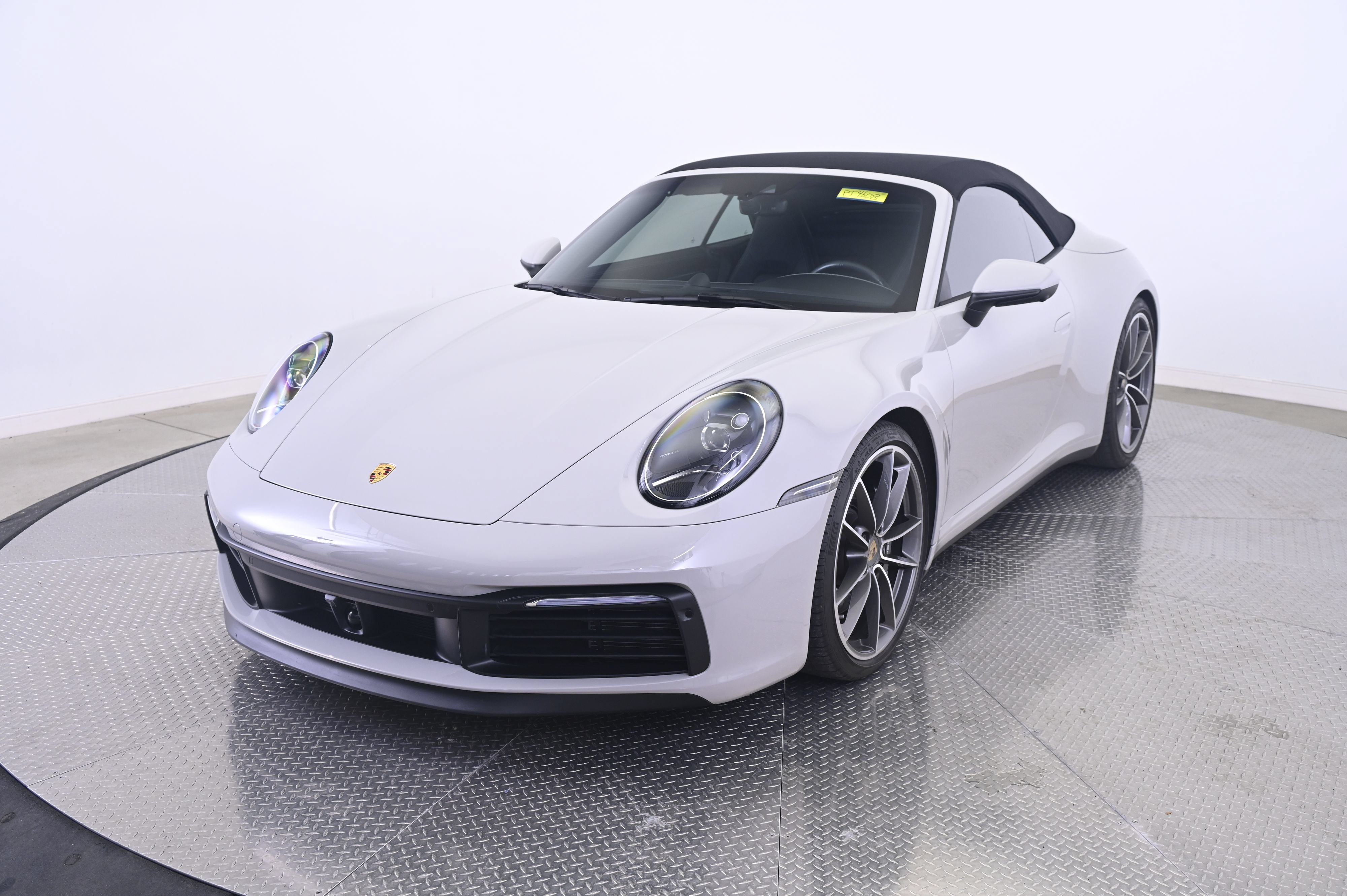 Used 2020 Porsche 911 Carrera 4S AWD/4WD image 11
