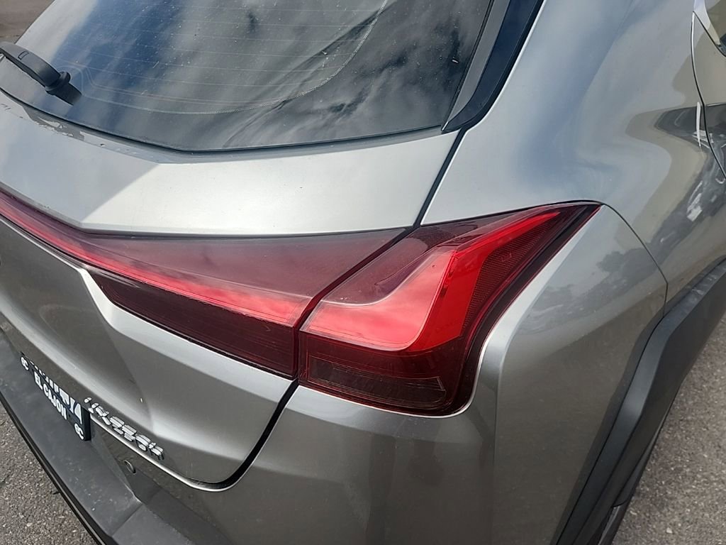 Used 2021 Lexus UX 250h F Sport w/ Accessory Package (Z1) AWD/4WD image 14