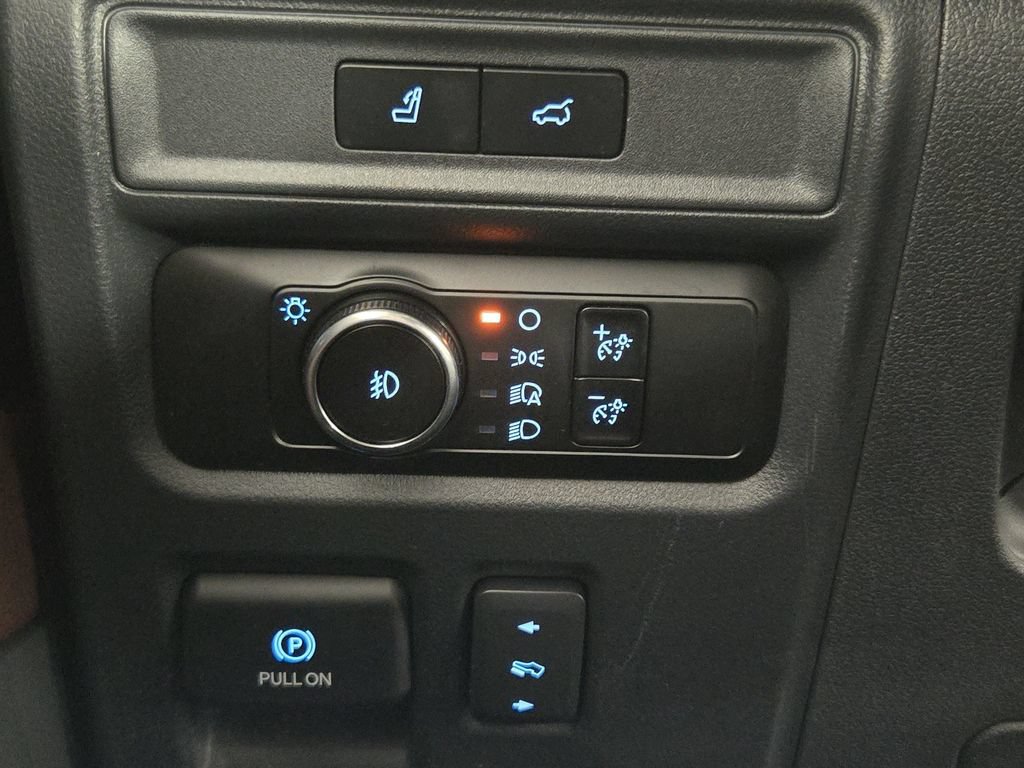 Used 2023 Ford Expedition Max Limited RWD image 22