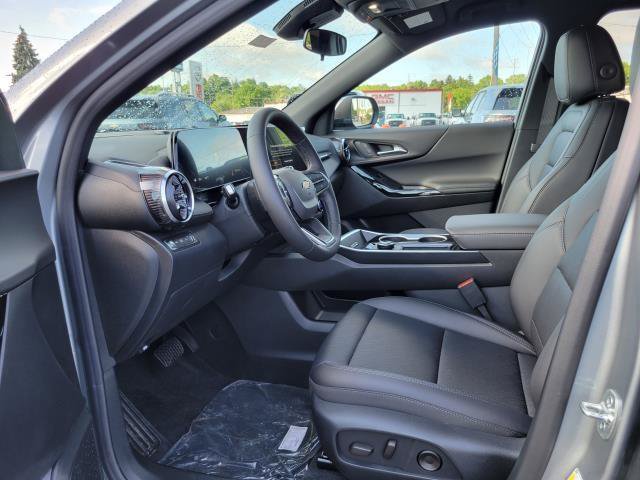 New 2026 Chevrolet Equinox LT w/ Convenience Package II AWD/4WD image 8