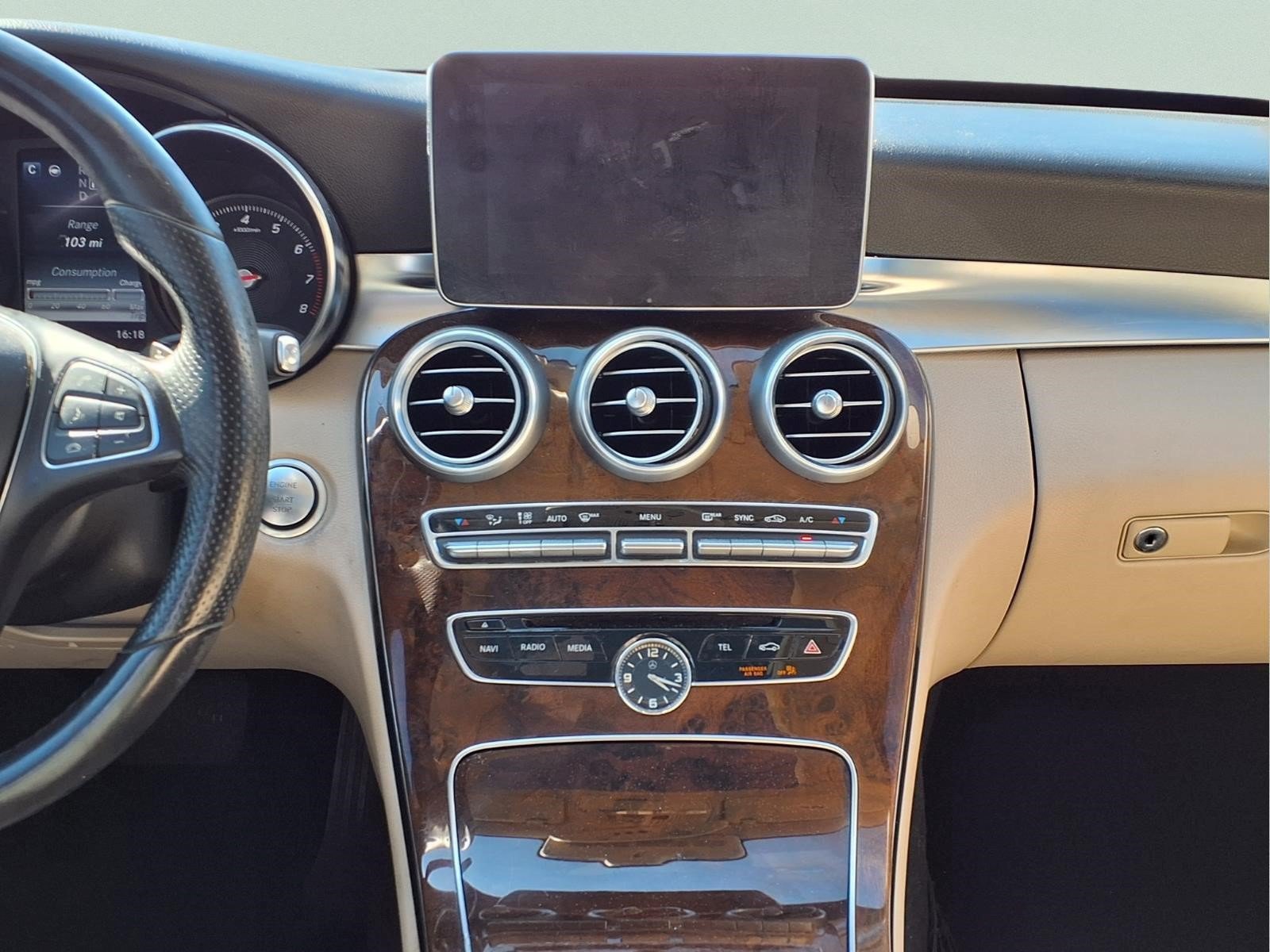 Used 2015 Mercedes-Benz C 300 4MATIC Sedan image 14