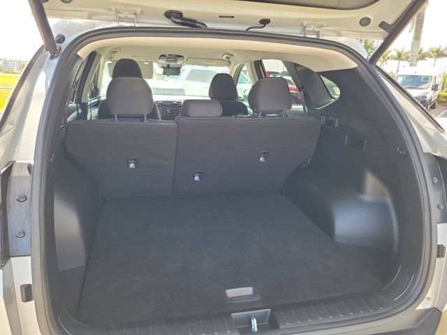 Used 2024 Hyundai Tucson SEL AWD/4WD image 16