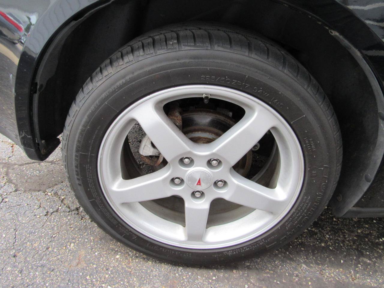 Used 2008 Pontiac G6 Sedan w/ Sport Package FWD image 12