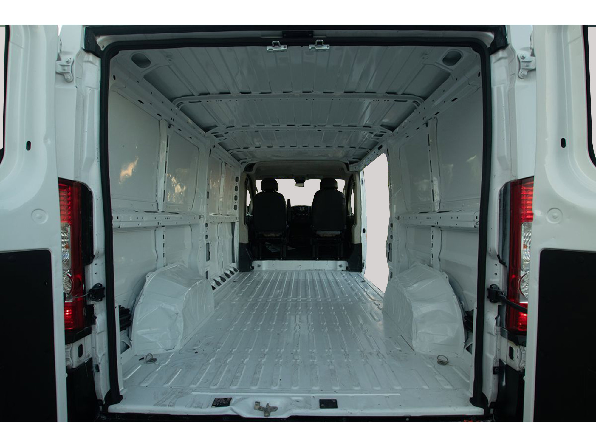 Used 2018 RAM ProMaster 1500 FWD image 8