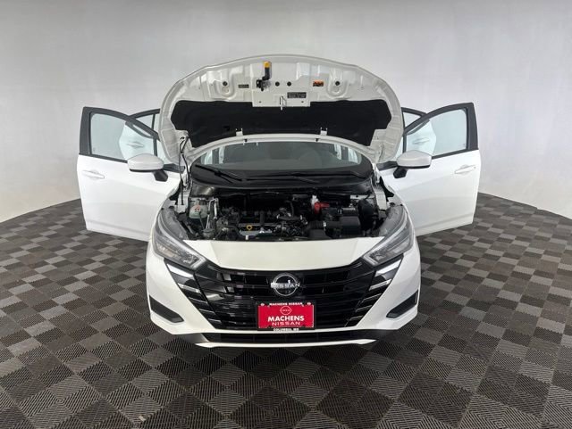 Certified 2025 Nissan Versa SV w/ Trunk Package FWD image 11