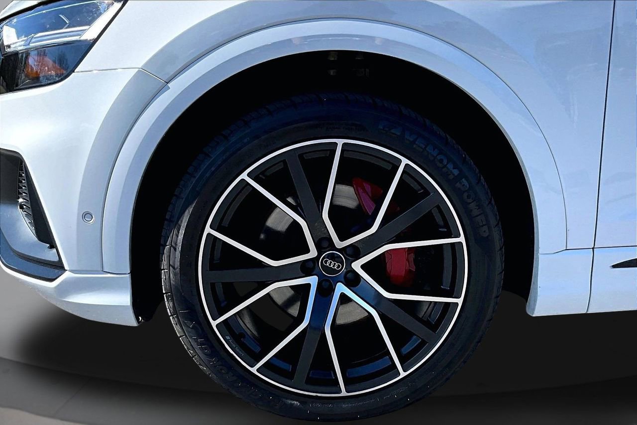 Used 2020 Audi Q8 Premium Plus w/ Premium Plus Package image 33
